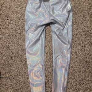 Halara iridescent leggings L
